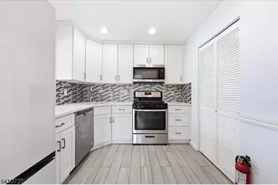 47 Rutgers Dr, Newark, NJ 07103 - Photo 4