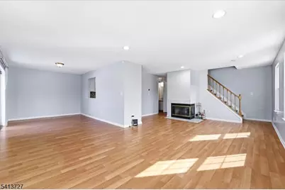 47 Rutgers Dr, Newark, NJ 07103 - Photo 8