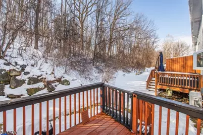 17 Village Dr, Hamburg, NJ 07419 - Photo 24