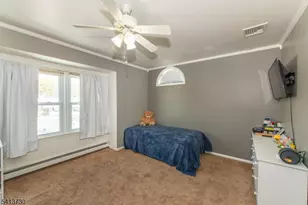 17 Village Dr, Hamburg, NJ 07419 - Photo 22