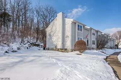 17 Village Dr, Hamburg, NJ 07419 - Photo 26