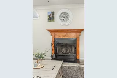 17 Village Dr, Hamburg, NJ 07419 - Photo 6