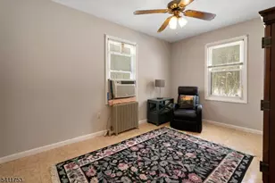 410 Horseneck Rd, Fairfield, NJ 07004 - Photo 30