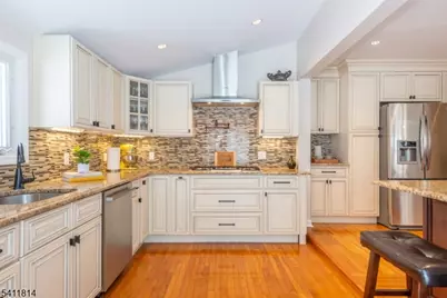 13 Porter Rd, West Orange Township, NJ 07052 - Photo 12