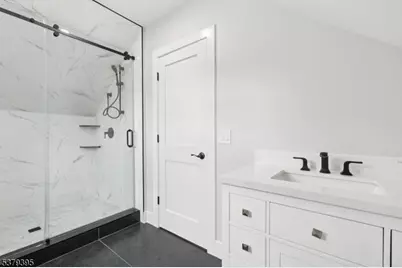 76 Elm Rd, Caldwell, NJ 07006 - Photo 24