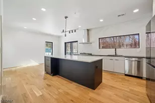 156 Park Rd, Parsippany, NJ 07054 - Photo 4