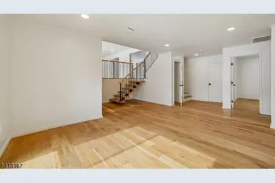 156 Park Rd, Parsippany, NJ 07054 - Photo 18