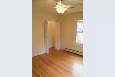 52 Hill St, Midland Park, NJ 07432 - Photo 10