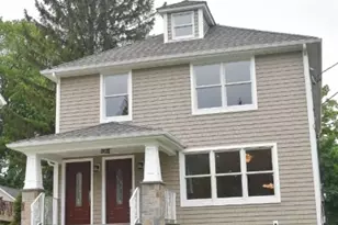 52 Hill St, Midland Park, NJ 07432 - Photo 2