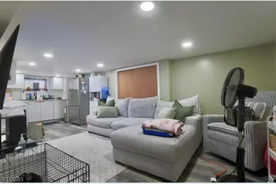 24 Hewitt Ave, Belleville, NJ 07109 - Photo 16