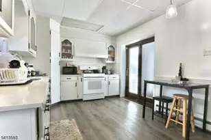 24 Hewitt Ave, Belleville, NJ 07109 - Photo 12