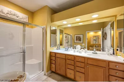 3213 Warrens Way, Wanaque, NJ 07465 - Photo 20