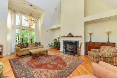 25 Bedford Rd, Summit, NJ 07901 - Photo 4