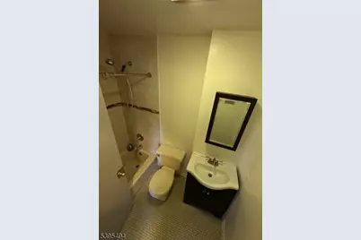 97 Walnut St #1, Montclair, NJ 07042 - Photo 8