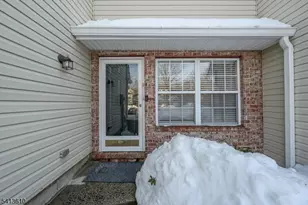 9 Cooper Ln, Long Hill Township, NJ 07946 - Photo 2