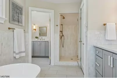 10 Mountain Ter, Montclair, NJ 07043 - Photo 32