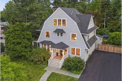 10 Mountain Ter, Montclair, NJ 07043 - Photo 50