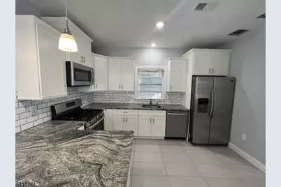 454 3rd Ave, Elizabeth, NJ 07206 - Photo 10