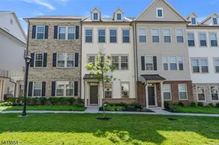 17 Gala Ct, Livingston Twp., NJ 07039 - Photo 4