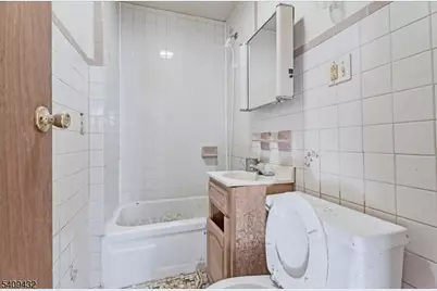 1200 Salem Ave, Hillside, NJ 07205 - Photo 10