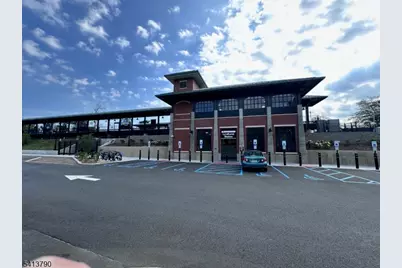 107 Stuyvesant Ave, Lyndhurst Township, NJ 07071 - Photo 10