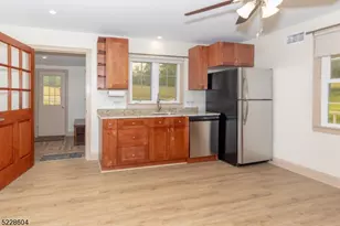 40 Opsal Ln, Wantage, NJ 07461 - Photo 8