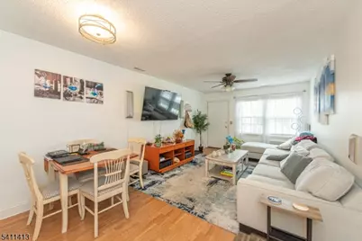 120 Willard St #14, Pompton Lakes, NJ 07442 - Photo 8