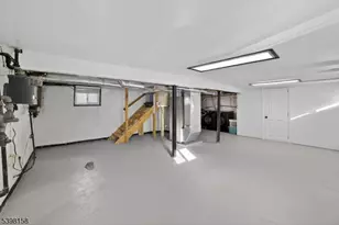 121 Myrtle St, Roselle, NJ 07203 - Photo 26