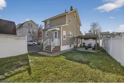 121 Myrtle St, Roselle, NJ 07203 - Photo 4