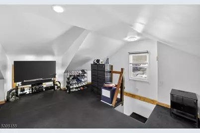 121 Myrtle St, Roselle, NJ 07203 - Photo 20