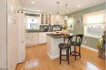 14 Davidson Rd, Bloomfield, NJ 07003 - Photo 12