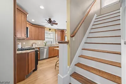 93 Bromley Pl, Nutley, NJ 07110 - Photo 24