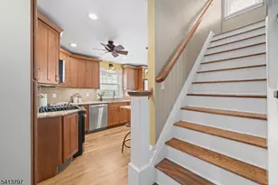 93 Bromley Pl, Nutley, NJ 07110 - Photo 24
