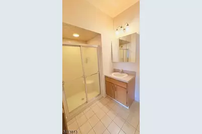 5415 Richmond Rd #415, West Milford, NJ 07480 - Photo 12
