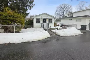 14 High St, Mount Olive, NJ 07828 - Photo 2