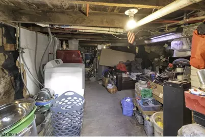 38 Harrison Pl, Clifton, NJ 07011 - Photo 6