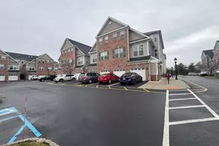 47 Station Sq, Union Township, NJ 07083 - Photo 2