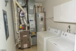 2103 Neville Ct, Franklin Township, NJ 08873 - Photo 30