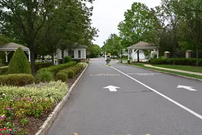 2103 Neville Ct #2103, Franklin Township, NJ 08873 - Photo 32