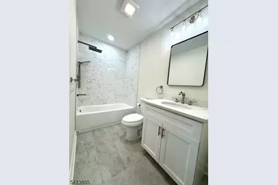 1015 Flora St, Elizabeth, NJ 07201 - Photo 8