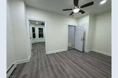 1015 Flora St, Elizabeth, NJ 07201 - Photo 2