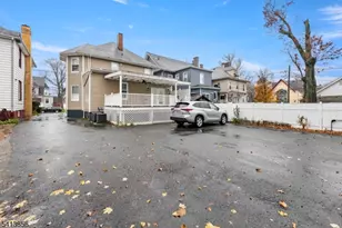 263 Stiles St, Elizabeth, NJ 07208 - Photo 4