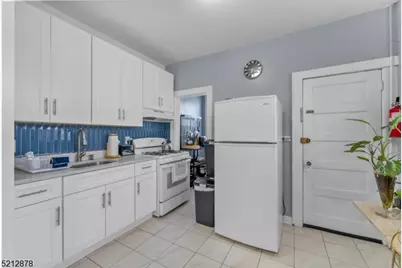 167 N 12th St, Newark, NJ 07107 - Photo 6