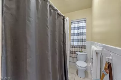 167 N 12th St, Newark, NJ 07107 - Photo 8