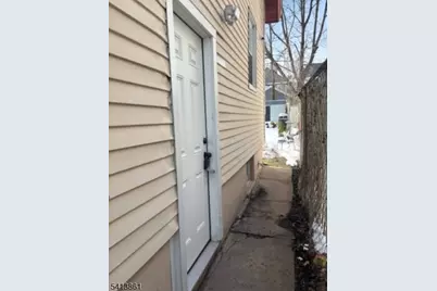 295 Halsted St #1, East Orange, NJ 07018 - Photo 10