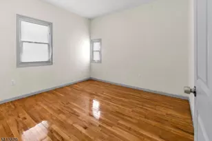 181-183 N 6th St, Newark, NJ 07107 - Photo 8