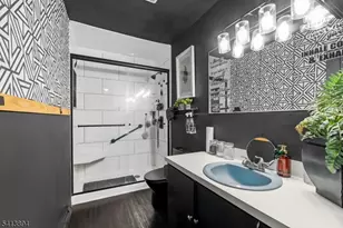 450 Edmund Ave, Paterson, NJ 07502 - Photo 16