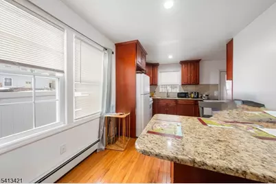 853 Rebecca Pl, Elizabeth, NJ 07201 - Photo 8