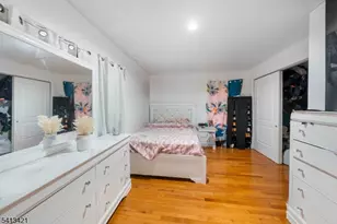 853 Rebecca Pl, Elizabeth, NJ 07201 - Photo 10