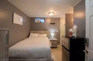 197 Park Pl, Irvington, NJ 07111 - Photo 10